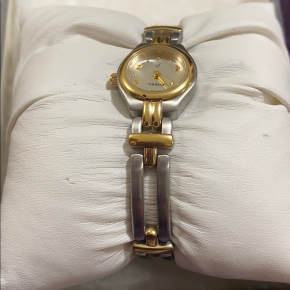 F2 Fossil watch main image 9